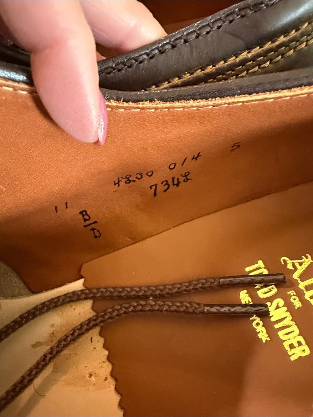 Todd Snyder Alden Classic Brown Leather Men's Boat Shoes Sz 11.  NWOB. Bag4.